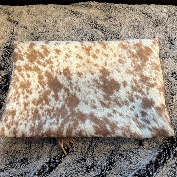 Makeup Junkie Cosmetic Bag - Picture 2 of 4